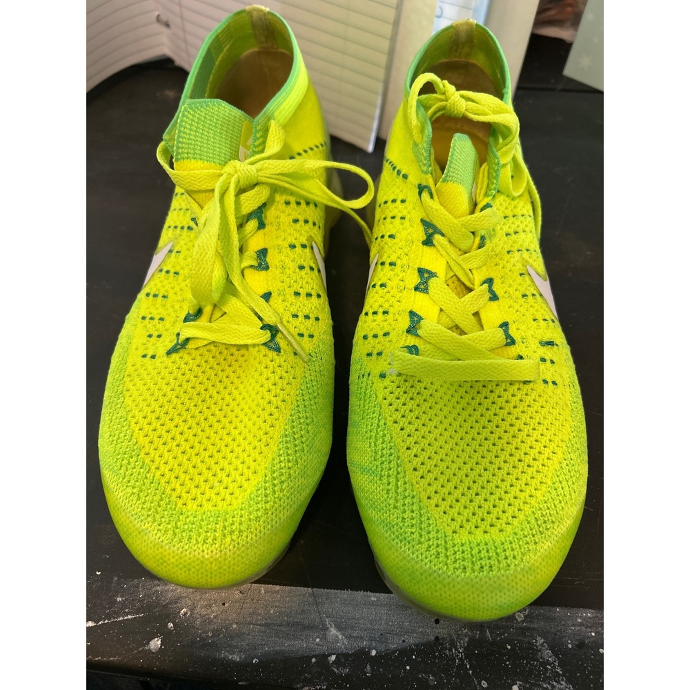 Nike Air VaporMax Flyknit 2 Men's Volt Neon Running Shoes Size 10